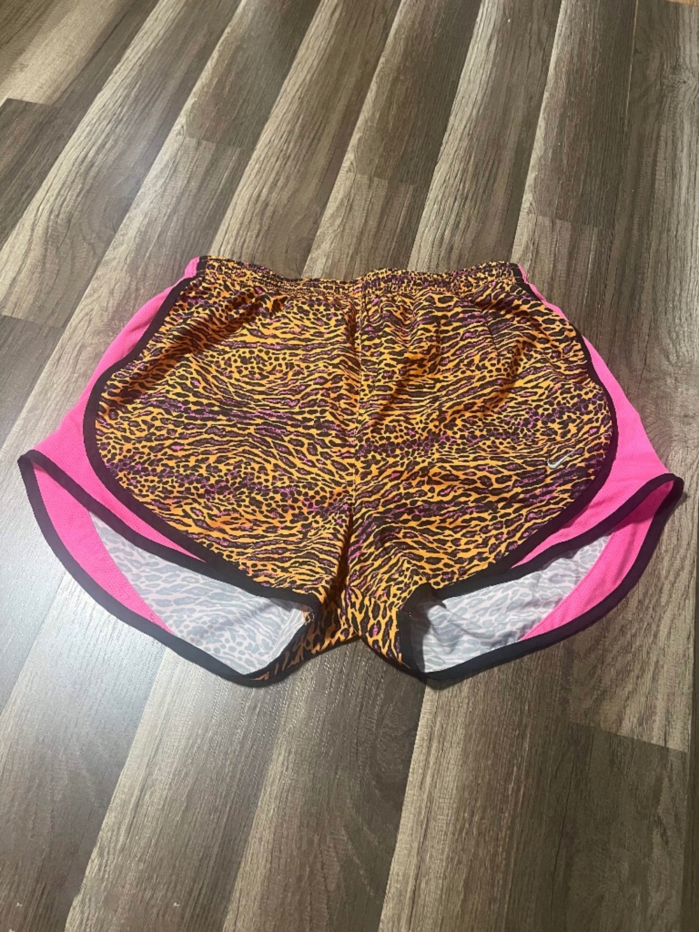 Nike Dri-Fit Shorts Orange and Pink Cheetah Print Size M